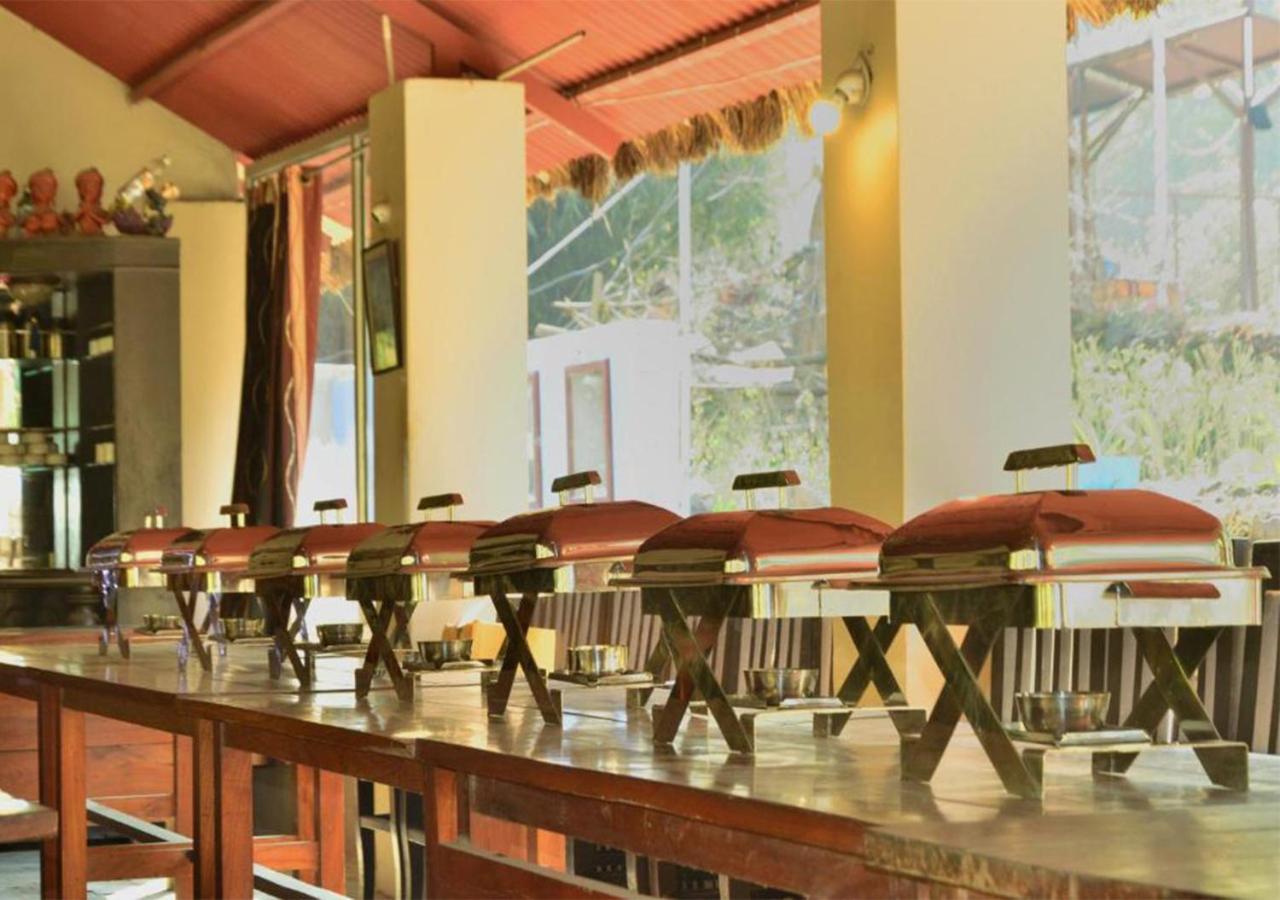 Crocus River Resort ランズドーン エクステリア 写真